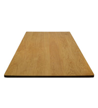 Schreibtischplatte aus Eichenholz (NaturPro) mit feiner, natürlicher Maserung.