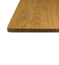 Schreibtischplatte aus Eichenholz (NaturPro) mit feiner, natürlicher Maserung.